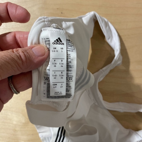 Adidas Women's White Sports Bra Small (MM) - Picture 9 of 9